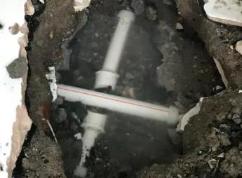 靖远阳台漏水维修公司为您分享楼上楼下漏水怎么处理